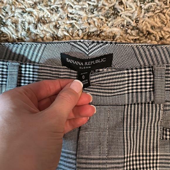 Banana Republic Sloan Plaid Pant - Picture 3 of 4